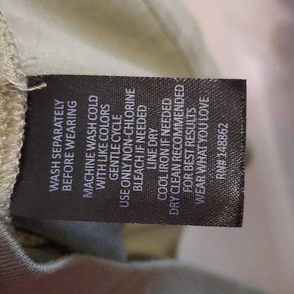 TORRID. size 2 gently used - Picture 4 of 6